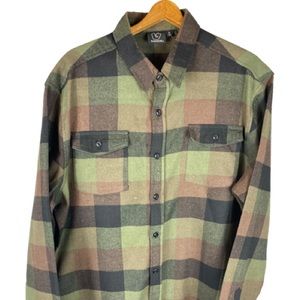 Mens Camo Flannel shirt xl like new MAKE OFFER NOW!